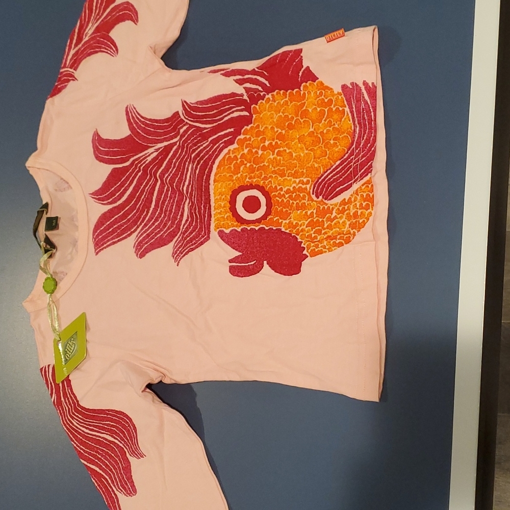 Oilily nwt girls top size 5, 6 European 116